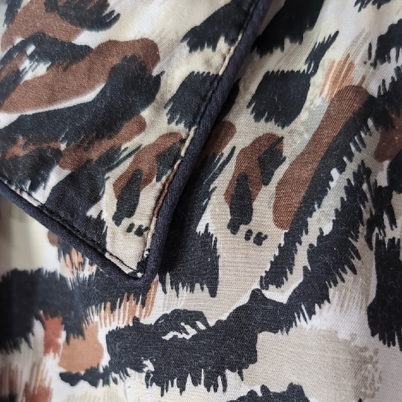Anna And Frank | 100% Silk Black Brown Abstract Print Button Down Shirt Size M - Picture 6 of 8